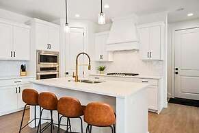 Seamons 5 Bedroom Home