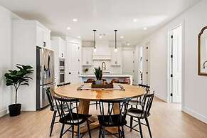 Seamons 5 Bedroom Home