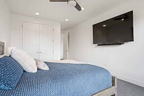 My Blue Heaven 6 Bedroom Home