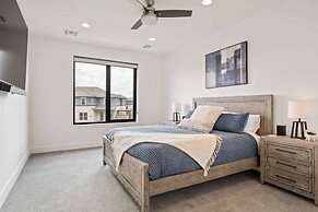 My Blue Heaven 6 Bedroom Home