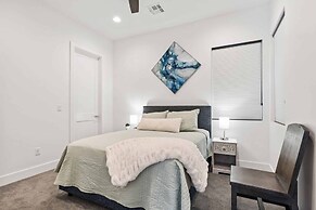 My Blue Heaven 6 Bedroom Home