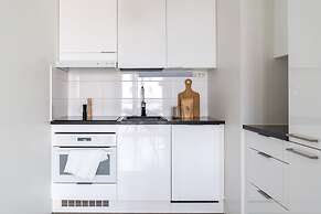 Stylish apartment with big sunny terrace