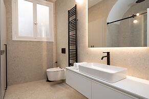 Upscale Athens Luxury Penthouse