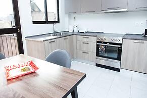 Gorgeous apt in Faliro with view