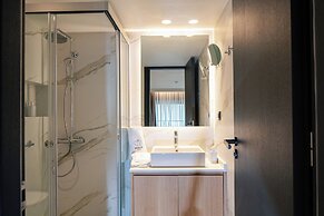 Porta Suites