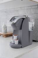 Peaceful modern and close to everything