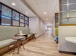 Hampton Inn & Suites Williamstown Ark Encounter, Ky
