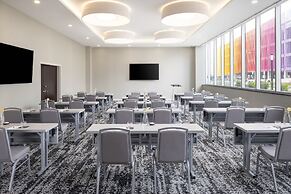 Hampton Inn & Suites Rochester Downtown