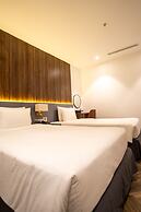 Calidum Phu Quoc Hotel