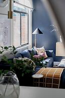 Quiet Convenient and Modern Haven