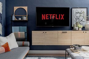 Quiet Convenient and Modern Haven