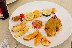 HOTEL HACIENDA SANTA CLARA