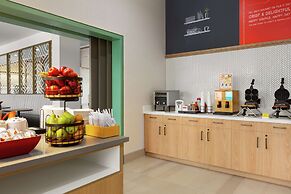 Hampton Inn & Suites San Mateo-San Francisco Airport