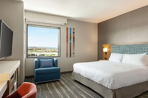 Hampton Inn & Suites San Mateo-San Francisco Airport