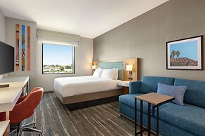 Hampton Inn & Suites San Mateo-San Francisco Airport