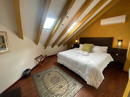 Oasis Hotel