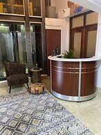 Oasis Hotel
