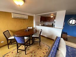 Oasis Hotel