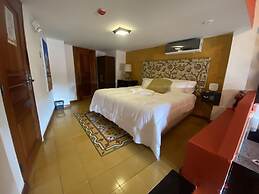 Oasis Hotel