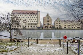 Winter's Residence Apartment by Renters