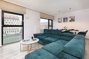 Winter's Residence Apartment by Renters