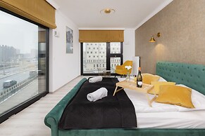 Winter's Residence Apartment by Renters