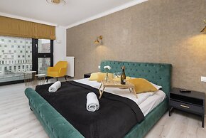 Winter's Residence Apartment by Renters