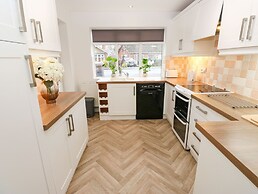 Maple House