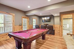 The Cowboy Way Cabin 4 Bedroom Cabin by RedAwning