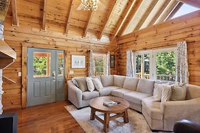 The Cowboy Way Cabin 4 Bedroom Cabin by RedAwning