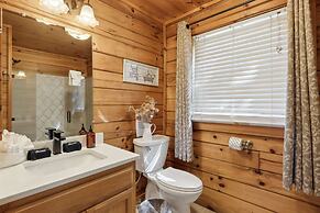 The Cowboy Way Cabin 4 Bedroom Cabin by RedAwning