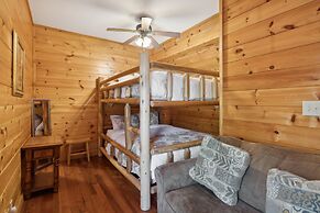 The Cowboy Way Cabin 4 Bedroom Cabin by RedAwning