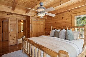 The Cowboy Way Cabin 4 Bedroom Cabin by RedAwning