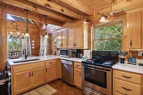 The Cowboy Way Cabin 4 Bedroom Cabin by RedAwning