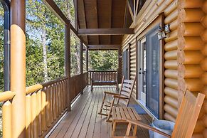 The Cowboy Way Cabin 4 Bedroom Cabin by RedAwning