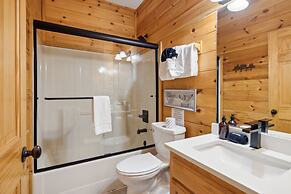 The Cowboy Way Cabin 4 Bedroom Cabin by RedAwning