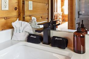 The Cowboy Way Cabin 4 Bedroom Cabin by RedAwning