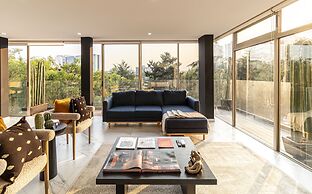 Casa Horacio by Kukun