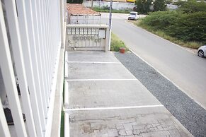 1-bed Self Contained Apartment in Noord With Pool