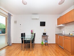 Apartments Barbara With Swimming Pool