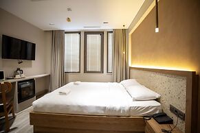 21 Rooms Hotel
