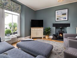 Wansfell at Lipwood House