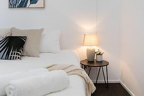 Exec Family Suite w River Views