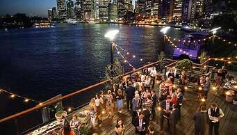 Exec Family Suite w River Views