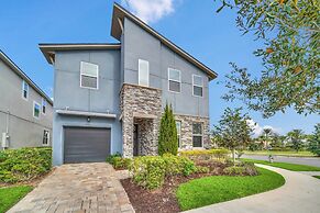 Stunning Villa With Themed Room's and Game Room, Right Across From the