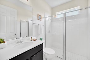 Stunning Villa With Themed Room's and Game Room, Right Across From the