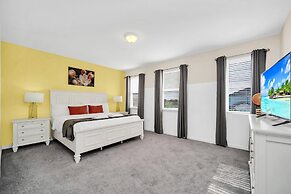 Stunning Villa With Themed Room's and Game Room, Right Across From the