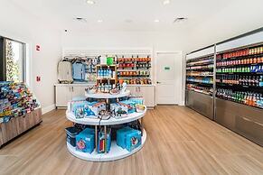 Stunning Villa With Themed Room's and Game Room, Right Across From the