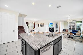 Stunning Villa With Themed Room's and Game Room, Right Across From the