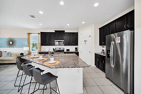 Stunning Villa With Themed Room's and Game Room, Right Across From the